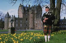 Bagpiper & castle